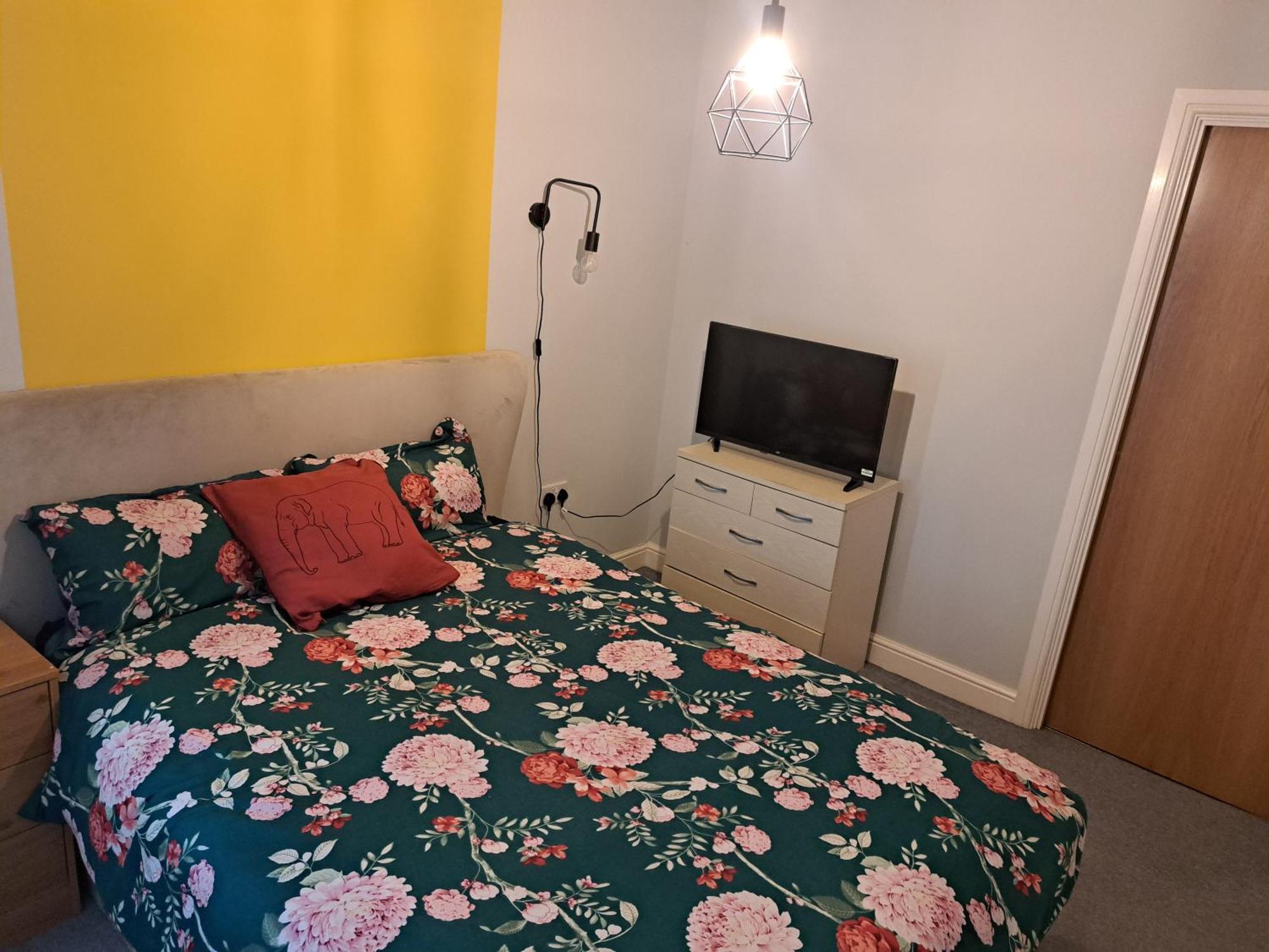 Private And Comfortable Room In Cosy Home Nottingham Eksteriør bilde